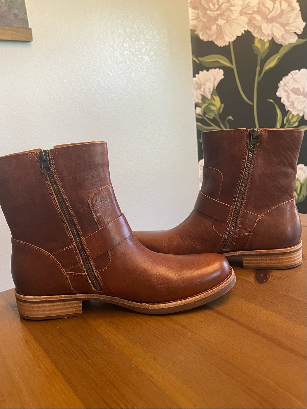 NIB Kork-Ease Women's Brown/Tan Leather Boots with buckles - Picture 7 of 14